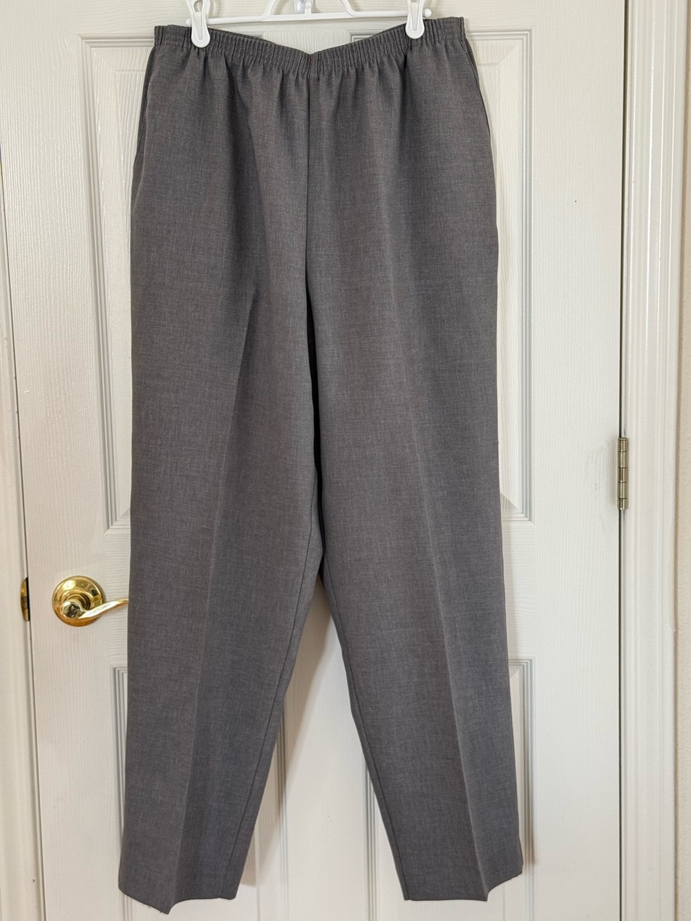 Alfred Dunner Charcoal Gray Elastic-Waist Dress Pants